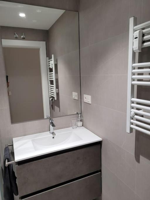 Apartamento Azabache Сарагоса Екстер'єр фото